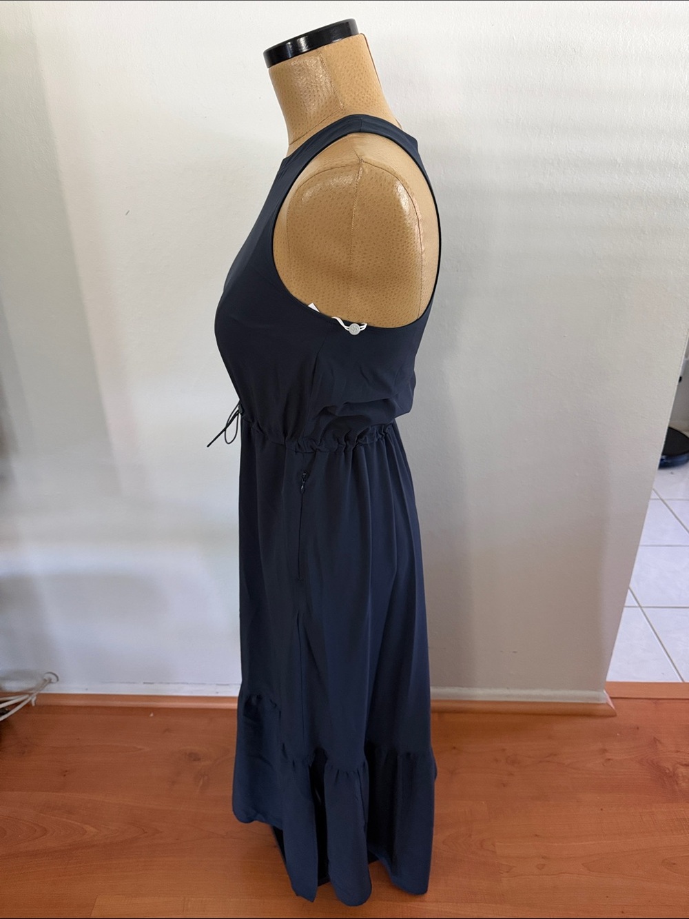 Zella Pursuit Tiered Midi Dress - Picture 7 of 9